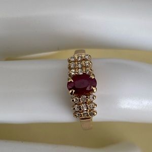 Luxurious Solid 14K Gold Oval Red Ruby 18 Diamonds Cocktail Ring. S:6.3/4